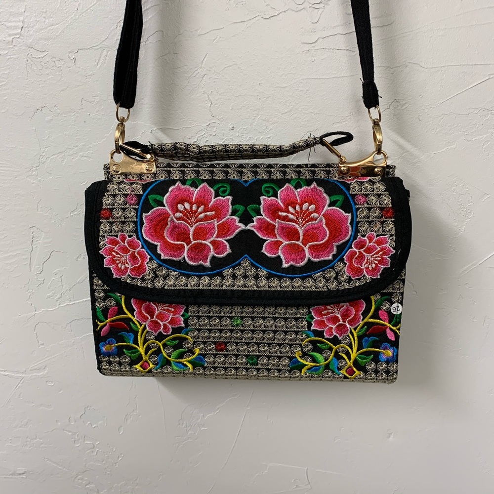 Embroidered Crossbody Floral Purse